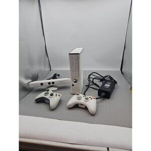 Microsoft Xbox 360 S Console Gaming System Glossy White 1439 2 Controller Kinect